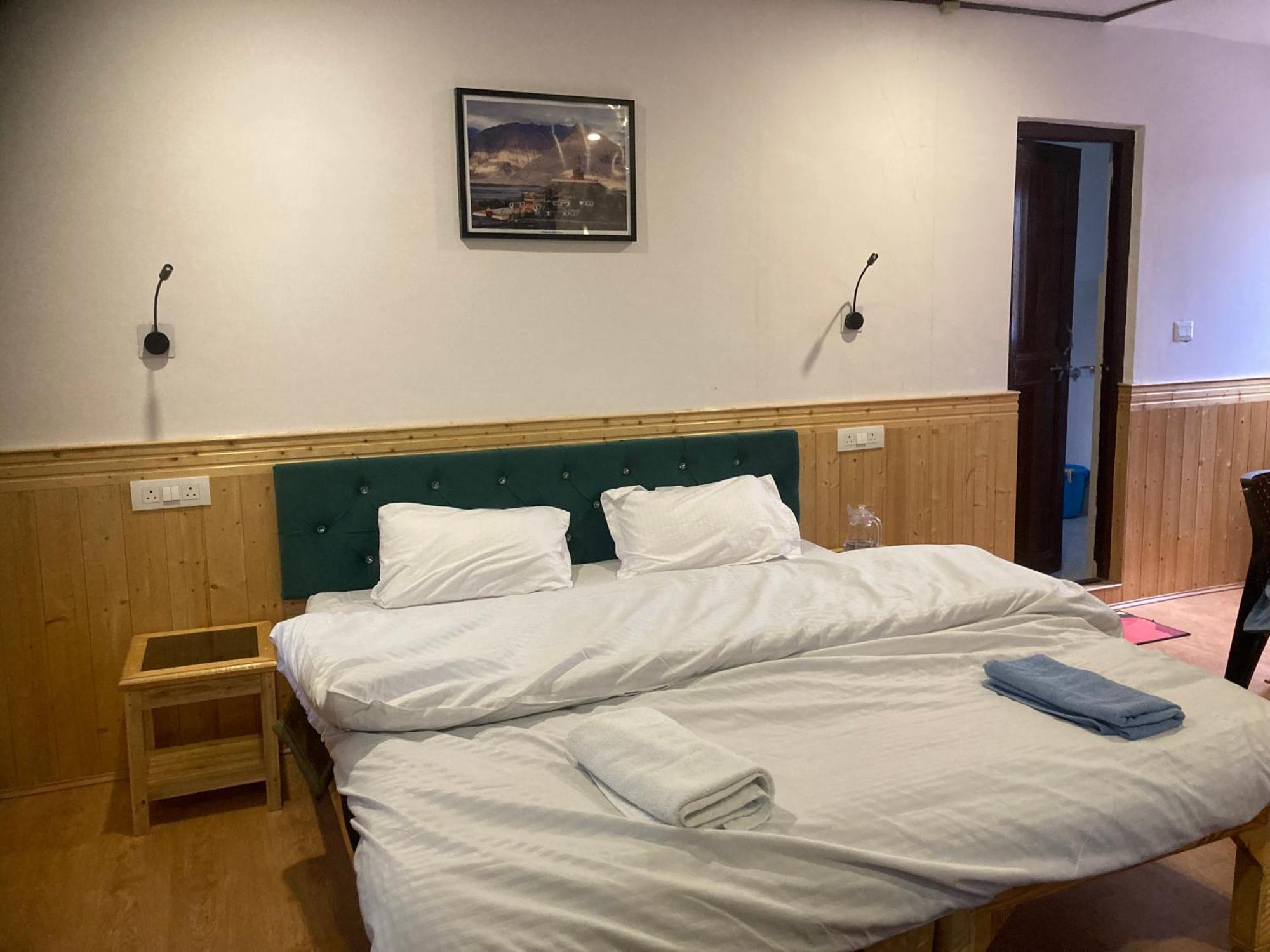 Tokporinchen Guesthouse Stak Kültér fotó